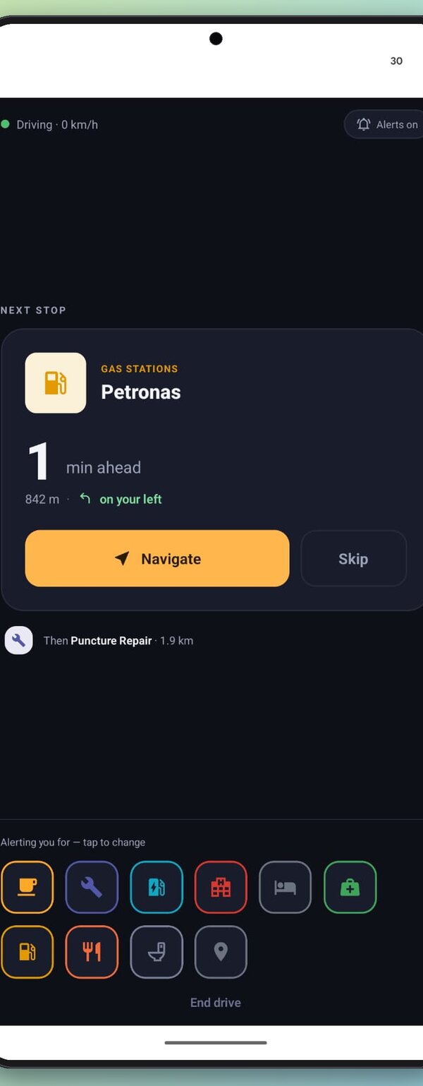 HopNow drive mode — next stop, distance and turn side